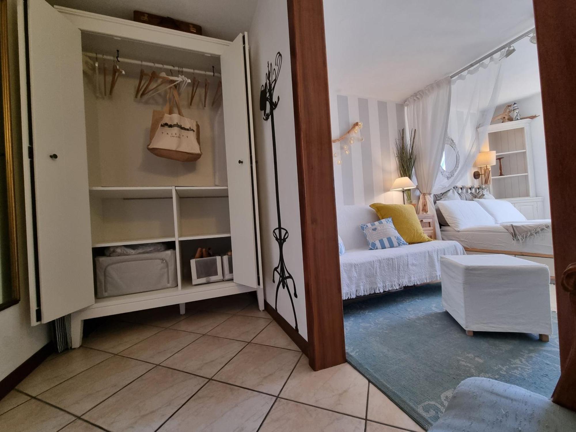Le Petit Phare Apartment Trieste Ngoại thất bức ảnh