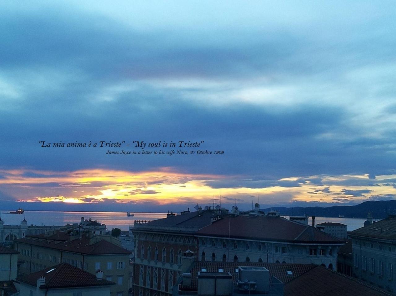 Le Petit Phare Apartment Trieste Ngoại thất bức ảnh